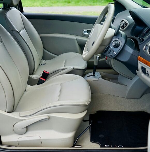 Servis za francuska vozila Novi Banovci