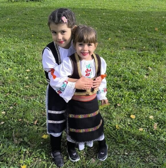 Tradicionalna grupa Svitanje Lazarevac