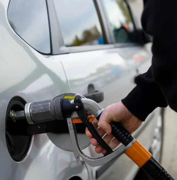 Najpovoljnija benzinska pumpa Ada