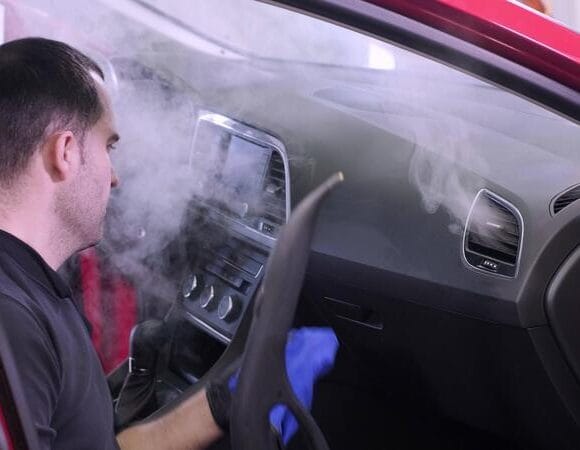 Usluga kompletnog pranja automobila Obrenovac
